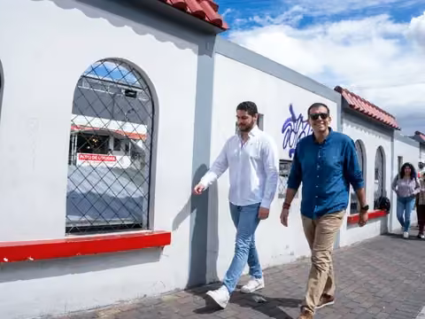 Recorrido por el Mercado Santa Clara · fotografía 2