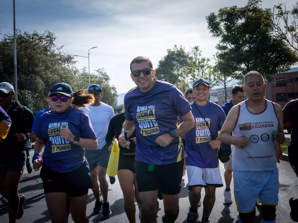 Carrera 3K en el sur de Quito · fotografía 3