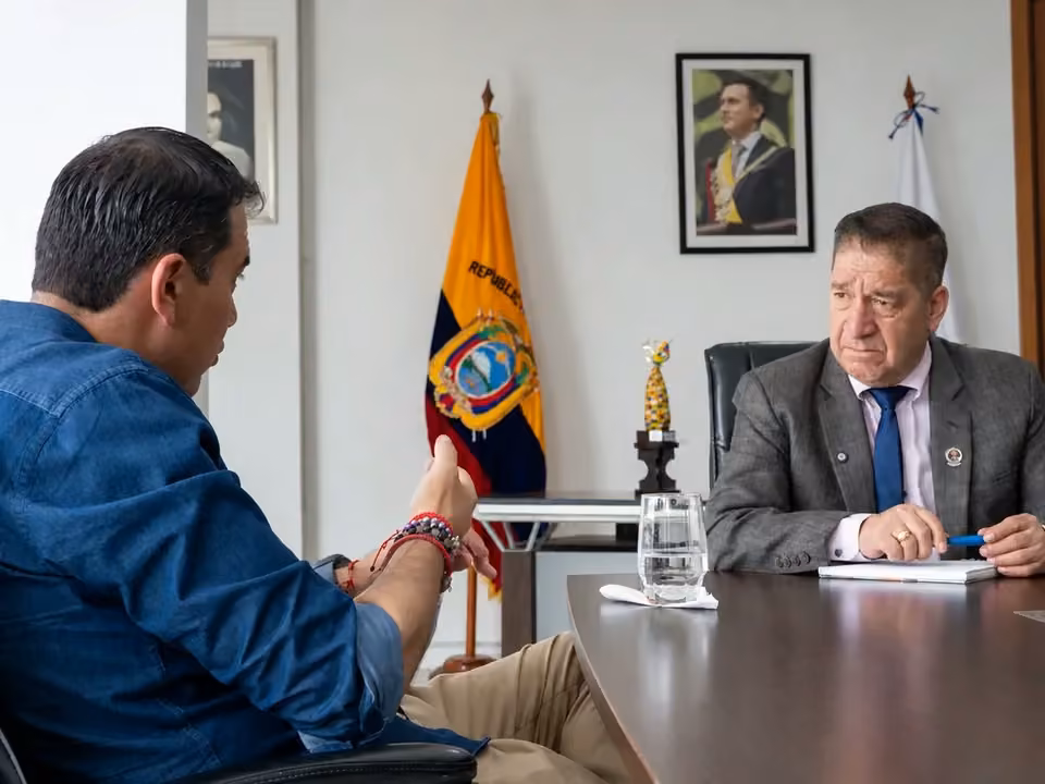 Reunión Junta de Defensa del Artesano · fotografía 2 del encuentro