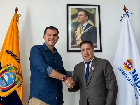 Reunión Junta de Defensa del Artesano · fotografía 3 del encuentro